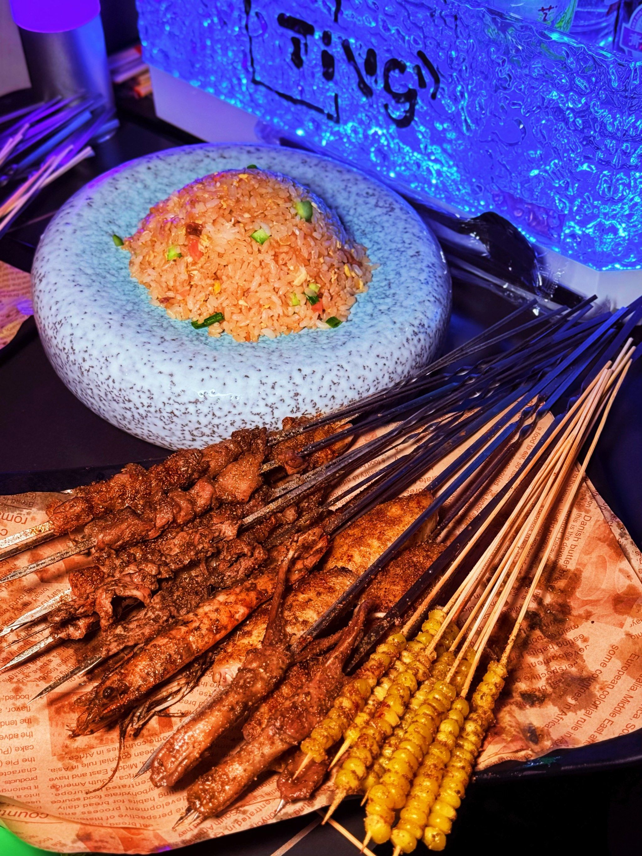 来宾商务ktv消费攻略与注意事项-合山市ktv预定